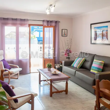 Obelisc Apartment
