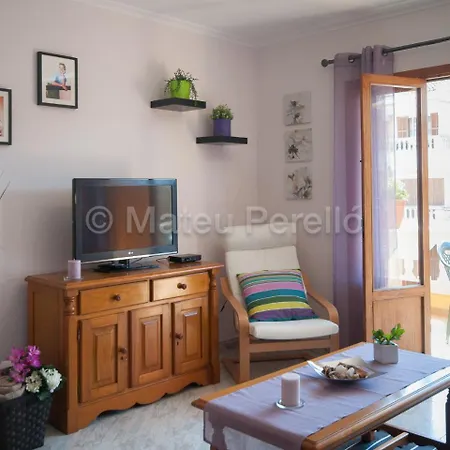 Obelisc Apartment