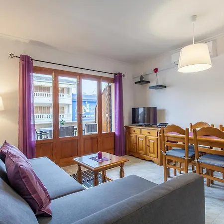 Obelisc Apartment